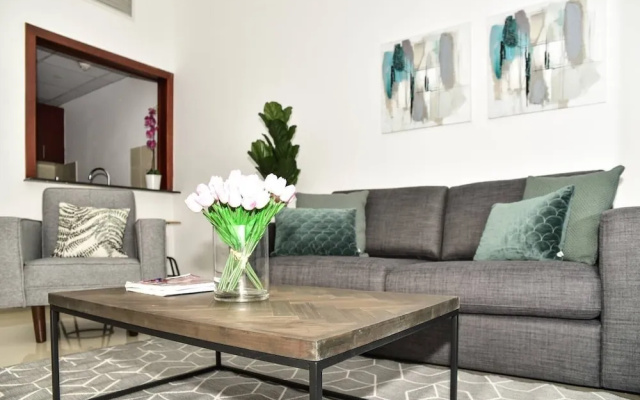 Modern 1BR w/ Gorgeous Marina Views! Sleeps 4 - Apartment in ดูไบ - Photo 3