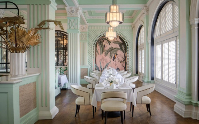 Grand Galvez Resort, Autograph Collection