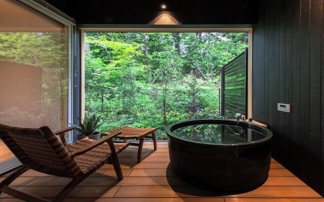 AWAUMI Fujikawaguchiko Resort