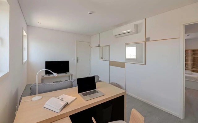 Uporto House Residence