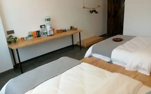 Kending Aiqinghai Hostel
