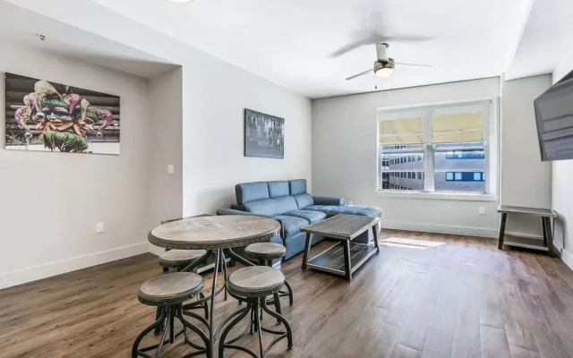 Gorgeous Condos Near French Quarter