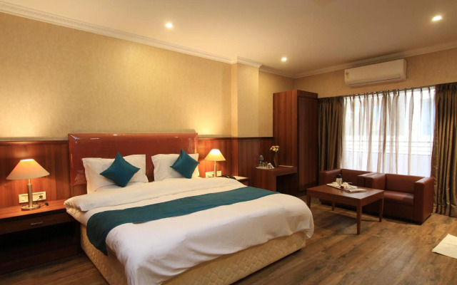 Hotel Empire International - Koramangala