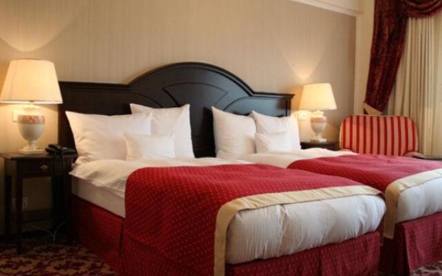 Palace Resort And Spa