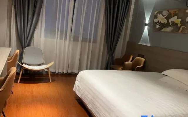 Shanghai Ganghai  Business Hotel