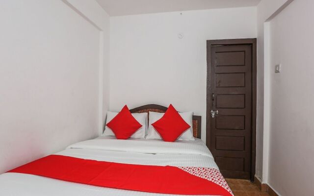 Oyo 27661 Hays Sk Residency