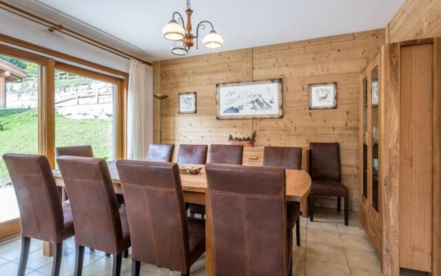 Chalet La Clusaz, 5 pièces, 9 personnes - FR-1-437-56
