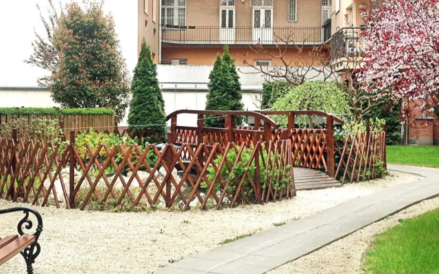 Ilka Garden