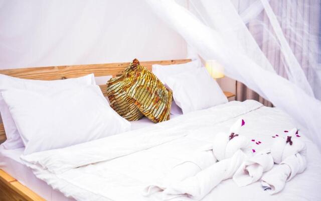 Uhuru House and Restaurant