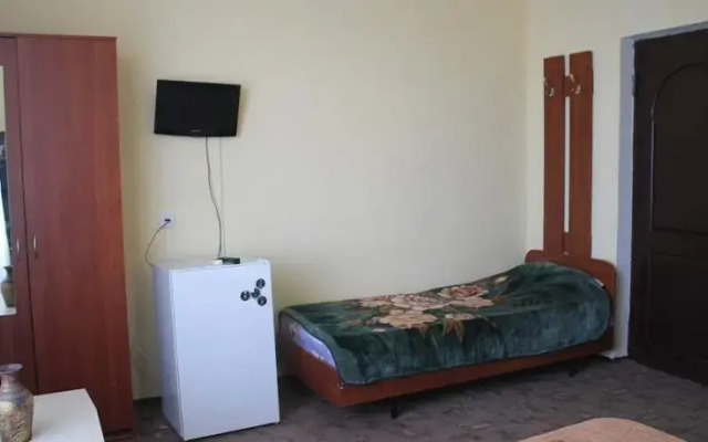 Guest House U Morya