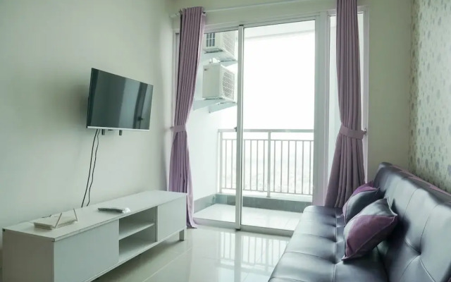 Comfort And Elegant 1Br Green Bay Condominium Apartment