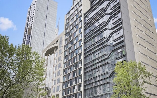 DreamHost Apartments at Carlson View