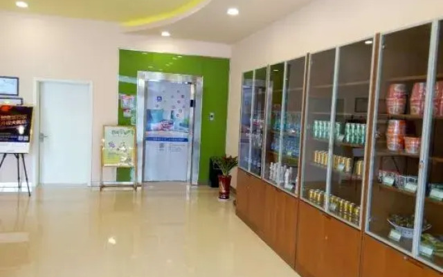 Grace Inn (Yutai Bus Station)