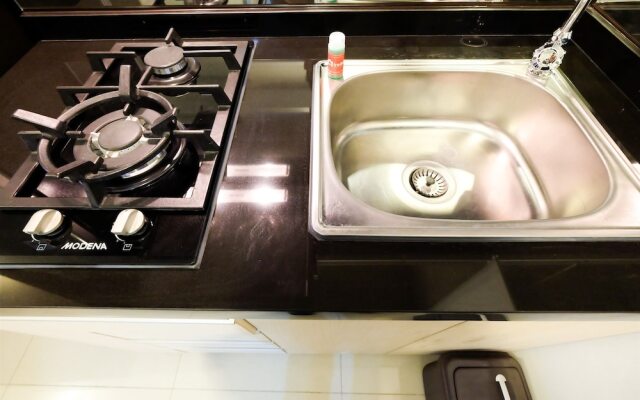 Homey Westmark Tanjung Duren Apartment near Taman Anggrek