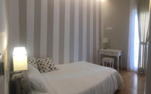 Robin Rooms