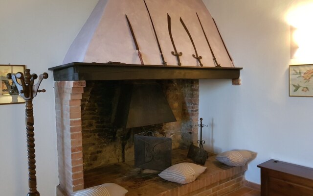 Villa Laura - Fattoria di Larniano