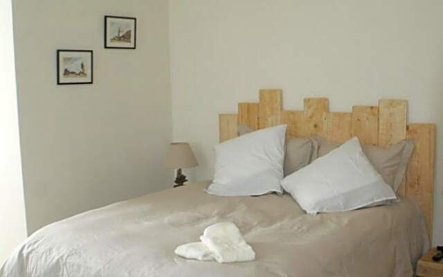 Le Chateau de la Barre