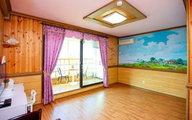 Daebudo Bluey Pension