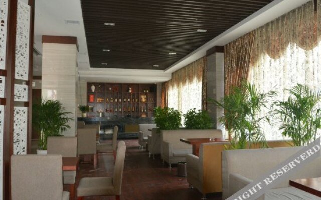 Yinhe Hotel
