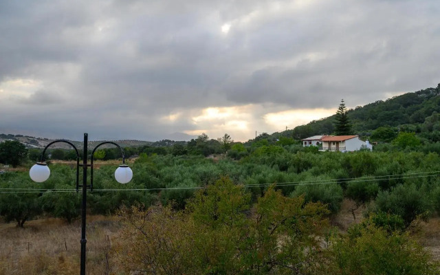 Niki Mountain House