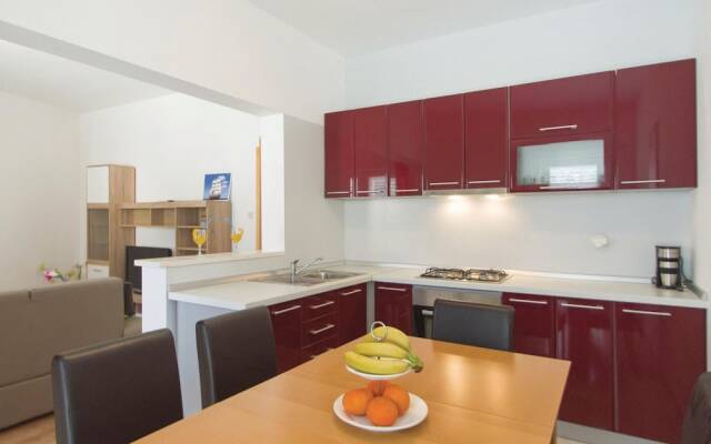 Nice Home in Zavalatica With Wifi and 2 Bedrooms
