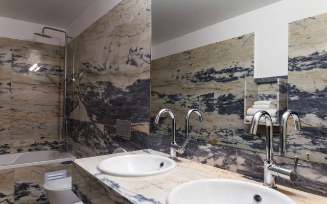 Enigma - Nature & Water Hotel