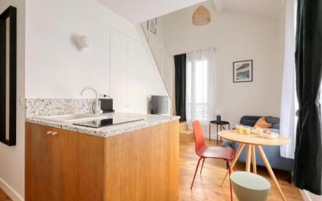 Cute and Bright Studio in a Courtyard-Montmartre(5)