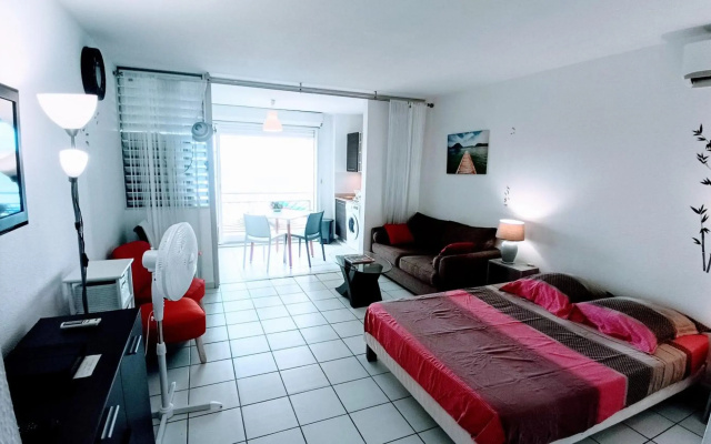 Studio "Ti Yucca" avec sa vue mer au Gosier