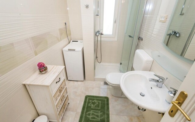 Amazing Home in Lovran With Wifi and 1 Bedrooms