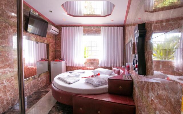Motel Desejo (Adult Only)