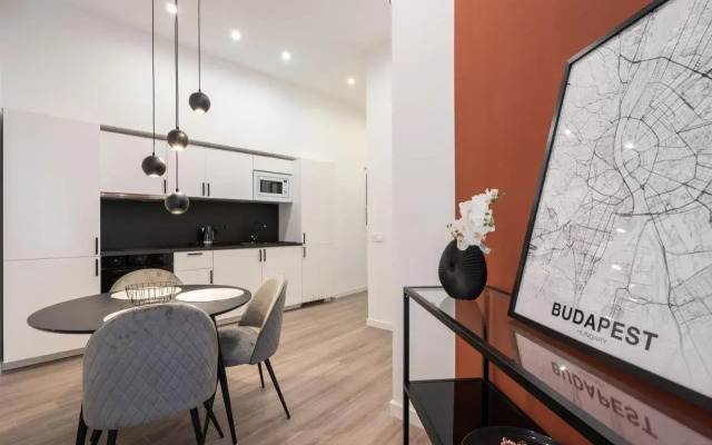 KL26- Quality Apartments, Best Location. By BQA