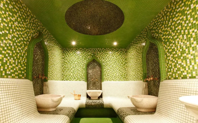 Aleksandar Palace Hotel & Spa