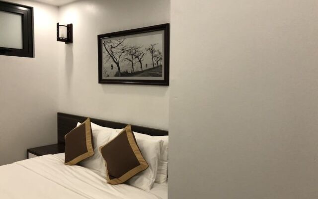 Helenhalong Hotel