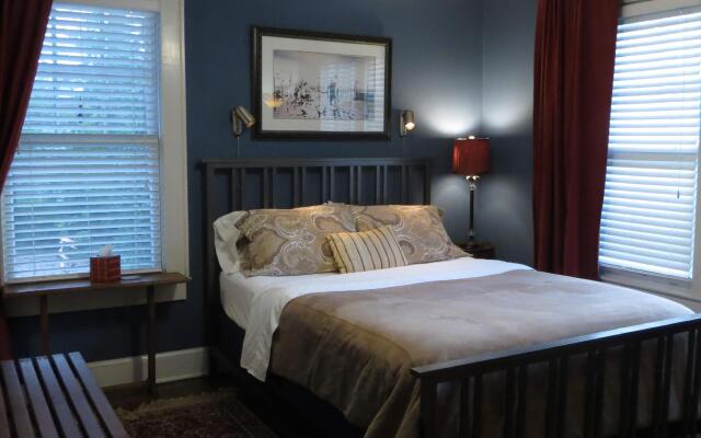 Greenwood Bed and Breakfast