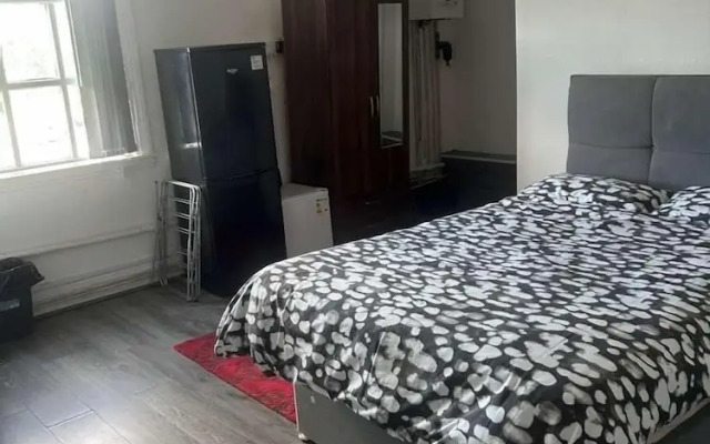 New Talbot Guest House