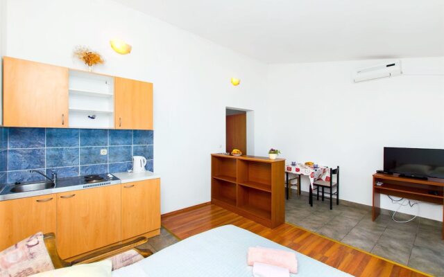 Apartments Tomislav