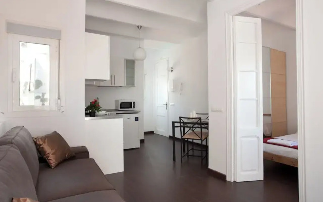 Beautiful Penthouse Next to Sagrada Familia