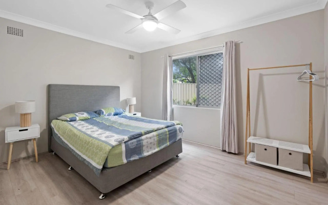 Jewel Court Unit 1