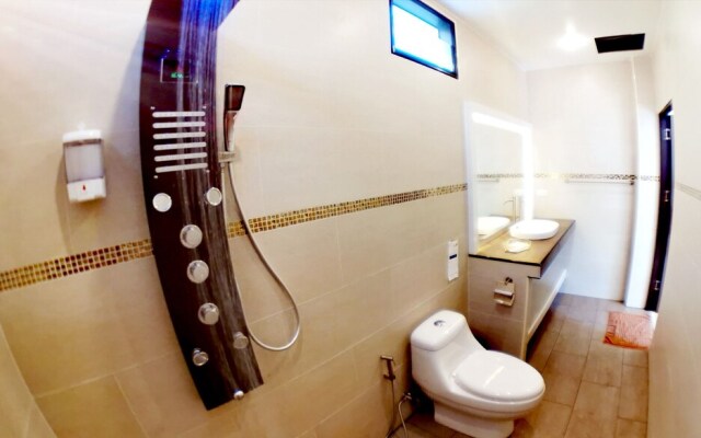 Tucheland Luxury Villa Pattaya 7BR