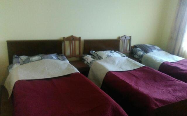 Georgian Apartaments 3