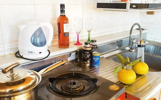 Jeju Parkvillade Pension