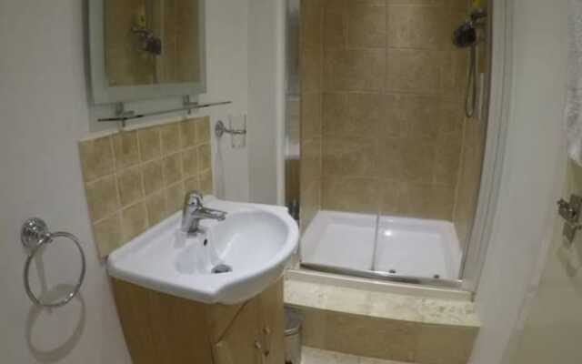 Cosy 2 Bedroom Apartment In City Centre