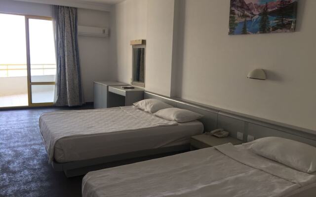 Hotel 1461