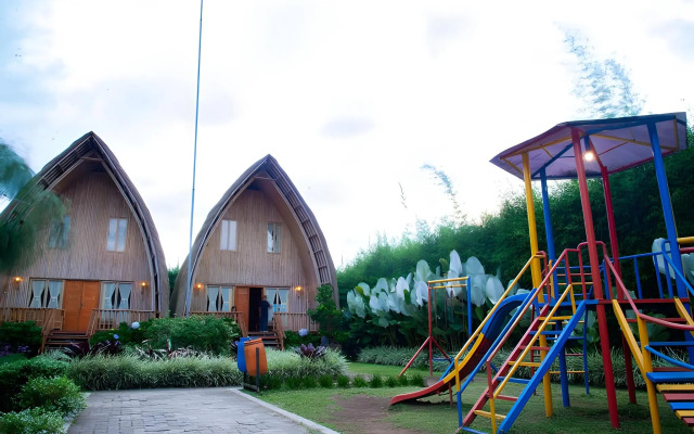 Villa ChavaMinerva Bambu - Lembang