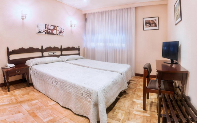 Hotel Residencia Castellano I