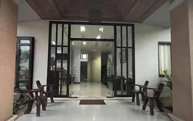 Chat Residence Hotel