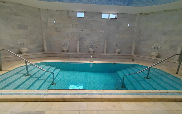 Afrodit Termal Hotel / Gure