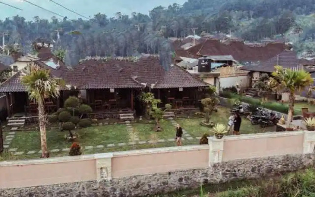Kayu Manise Villa Bedugul
