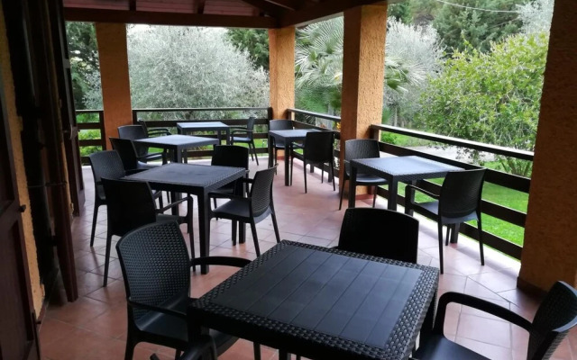 B&B Nuraghe Bianco