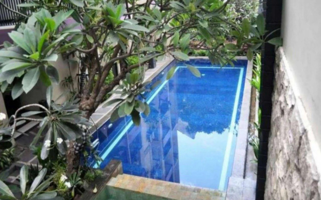 Nida Rooms Surabaya Tugu Pahlawan